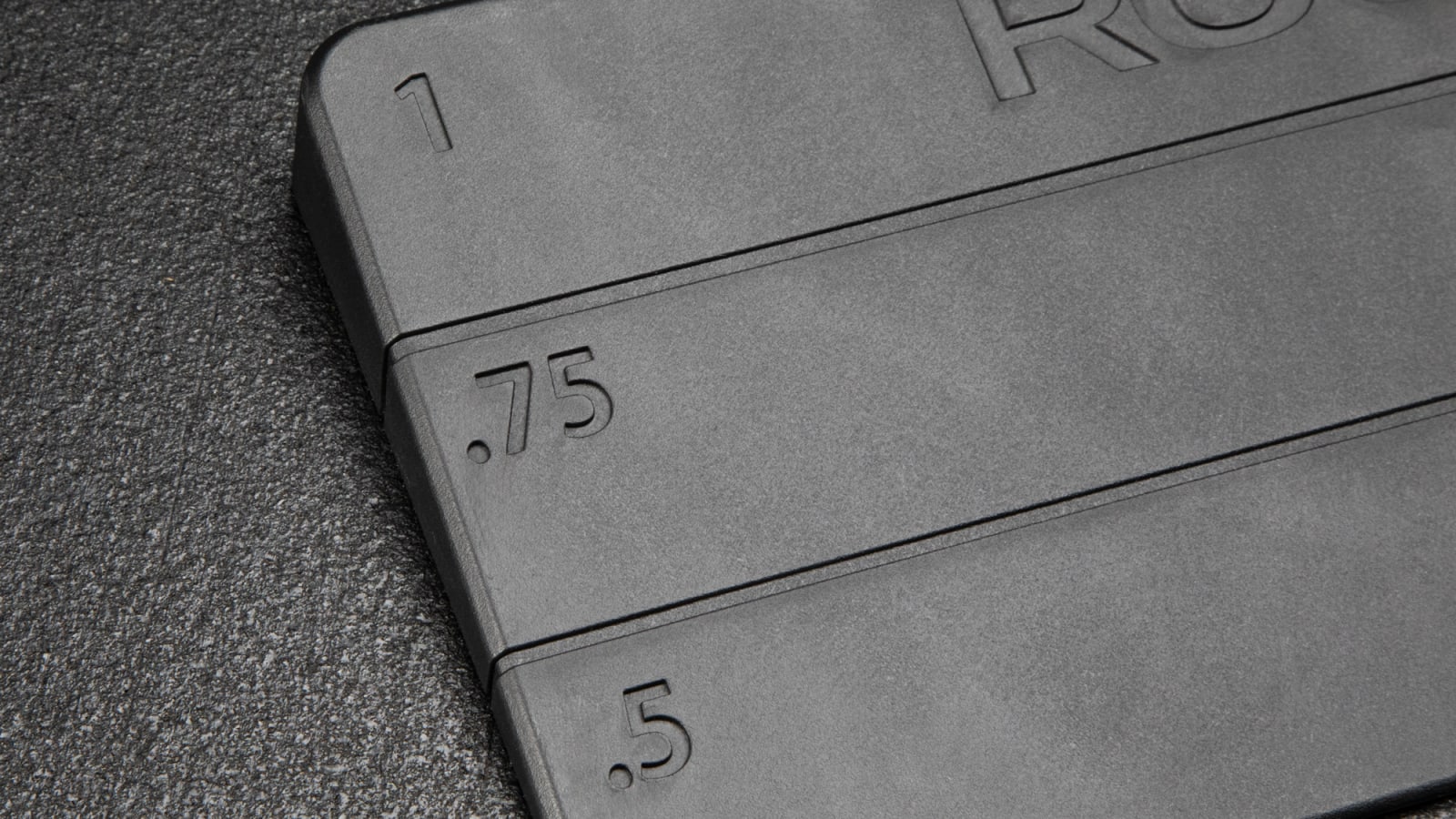 Rogue 10-Degree Resin Squat Wedges – Lightweight Slant Board for